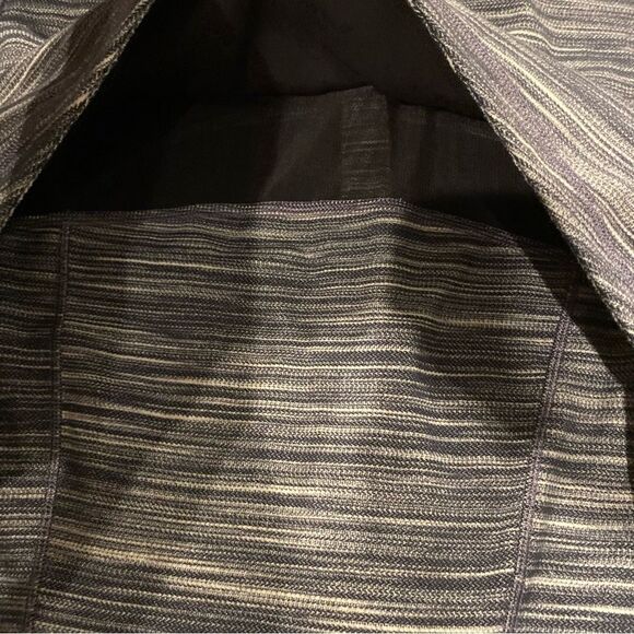 Lululemon Women’s‎ 6 Hoodie Define Jacket Heathered Black White Full Zip Sporty - Picture 16 of 16